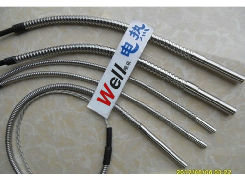 直型帶不銹鋼保護(hù)軟管出線